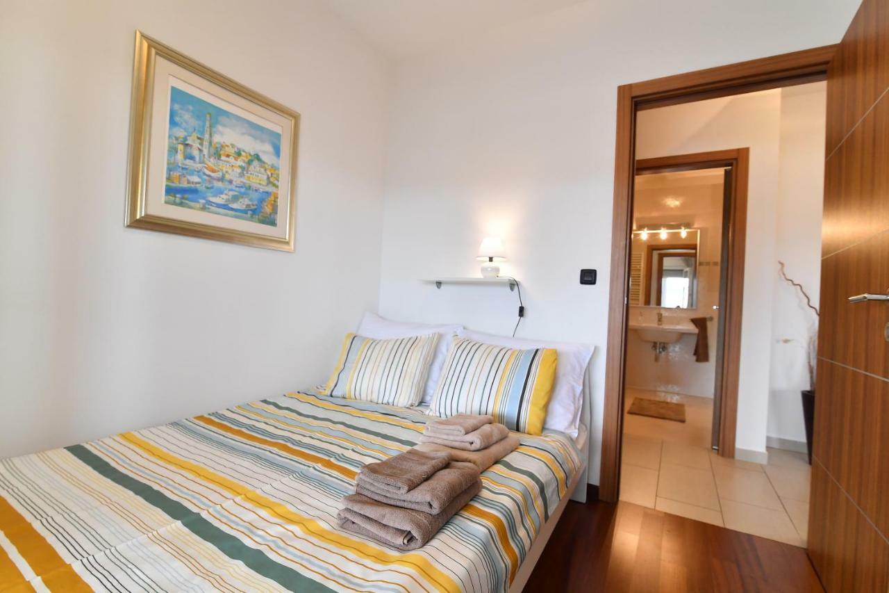 City Penthouse Vita بولا المظهر الخارجي الصورة