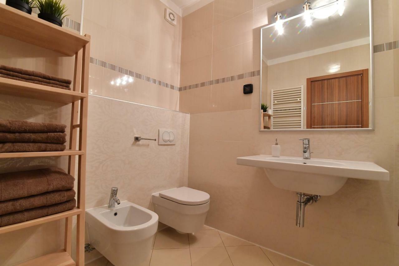 City Penthouse Vita بولا المظهر الخارجي الصورة