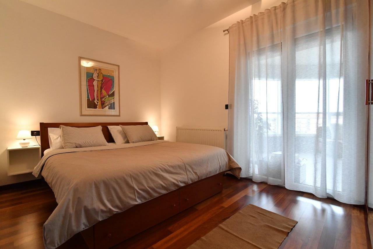 City Penthouse Vita بولا المظهر الخارجي الصورة